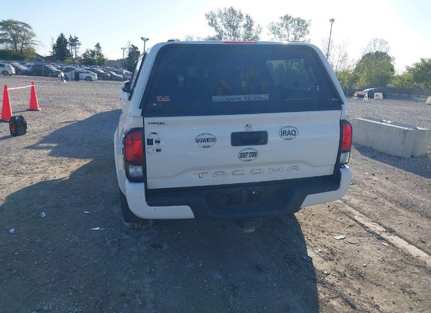 Photo 15 of 2016 Toyota Tacoma TRD SPORT (VIN 3TMAZ5CN9GM020334)