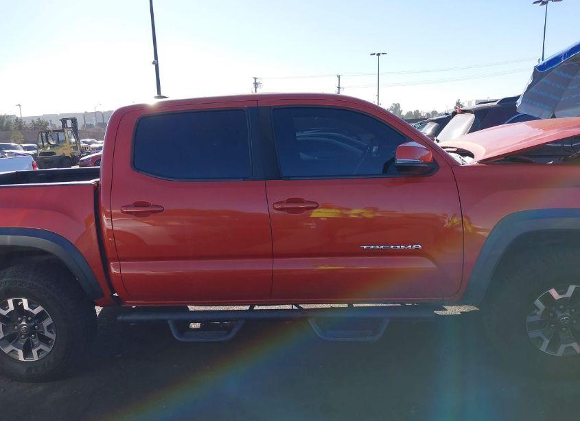 Photo 13 of 2016 Toyota Tacoma TRD OFF ROAD (VIN 3TMAZ5CN9GM022150)