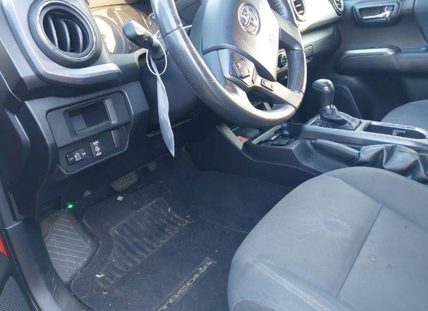 Photo 18 of 2016 Toyota Tacoma TRD OFF ROAD (VIN 3TMAZ5CN9GM022150)