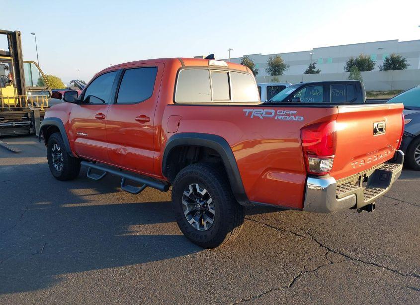 Photo 3 of 2016 Toyota Tacoma TRD OFF ROAD (VIN 3TMAZ5CN9GM022150)