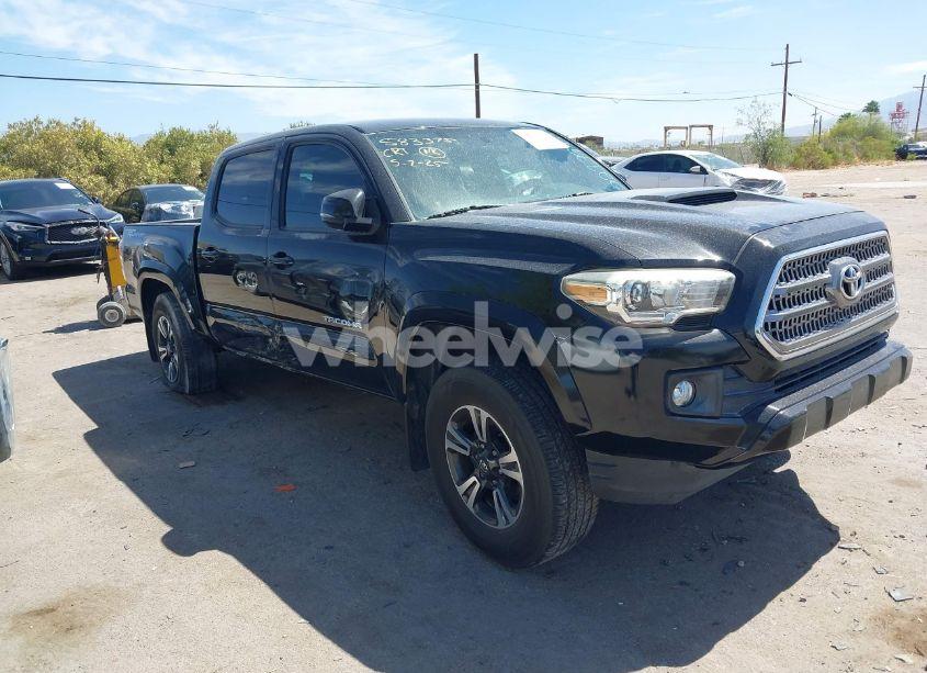 2017 Toyota Tacoma TRD SPORT (VIN 3TMAZ5CN9HM027799) main photo