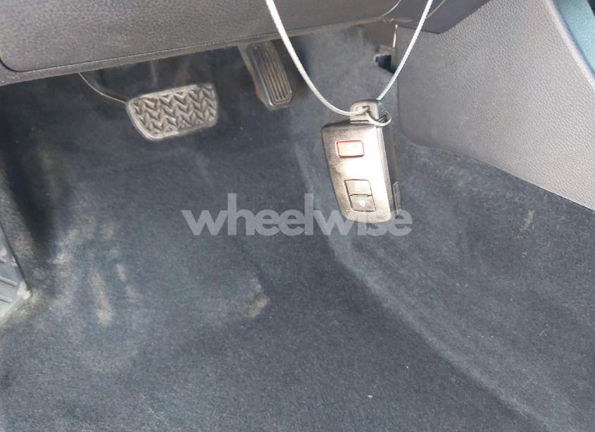 Photo 11 of 2017 Toyota Tacoma TRD SPORT (VIN 3TMAZ5CN9HM027799)