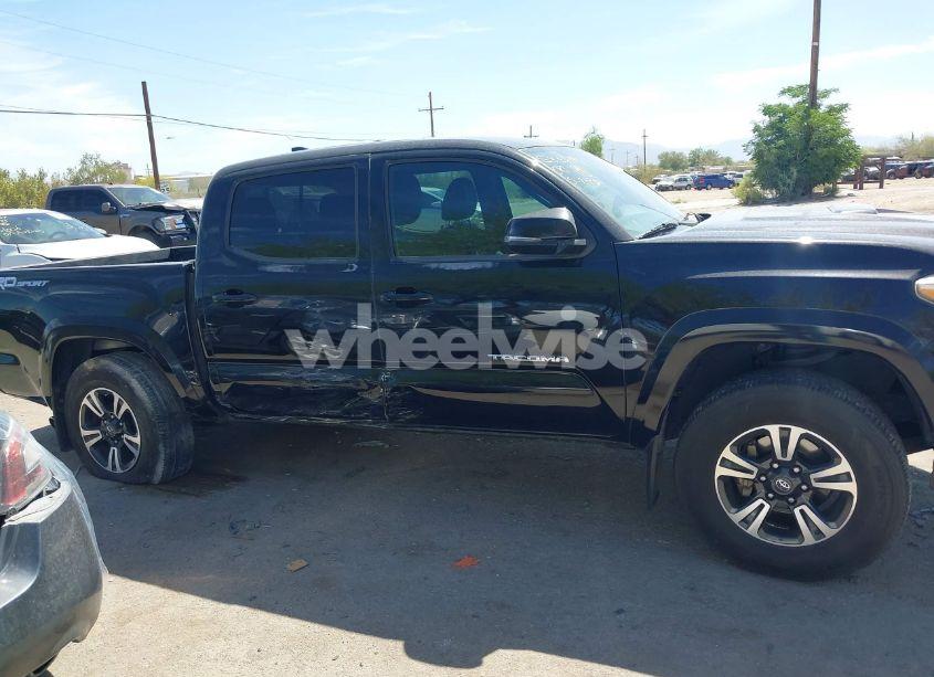 Photo 13 of 2017 Toyota Tacoma TRD SPORT (VIN 3TMAZ5CN9HM027799)