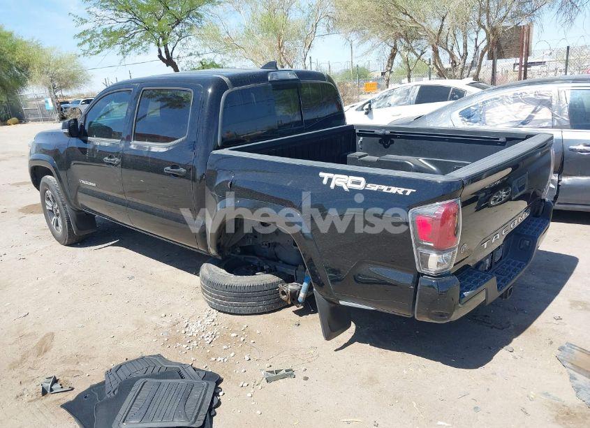 Photo 3 of 2017 Toyota Tacoma TRD SPORT (VIN 3TMAZ5CN9HM027799)