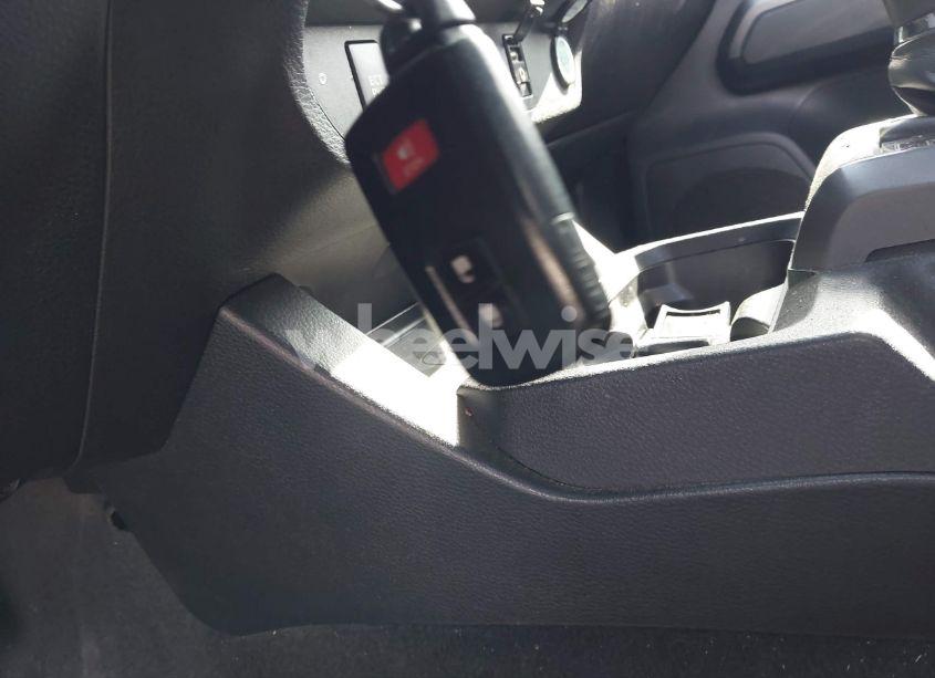 Photo 11 of 2017 Toyota Tacoma TRD SPORT (VIN 3TMAZ5CN9HM031576)