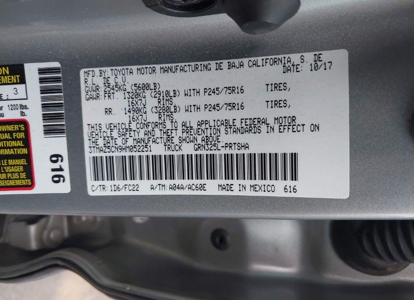 Photo 9 of 2017 Toyota Tacoma SR5 V6 (VIN 3TMAZ5CN9HM052251)