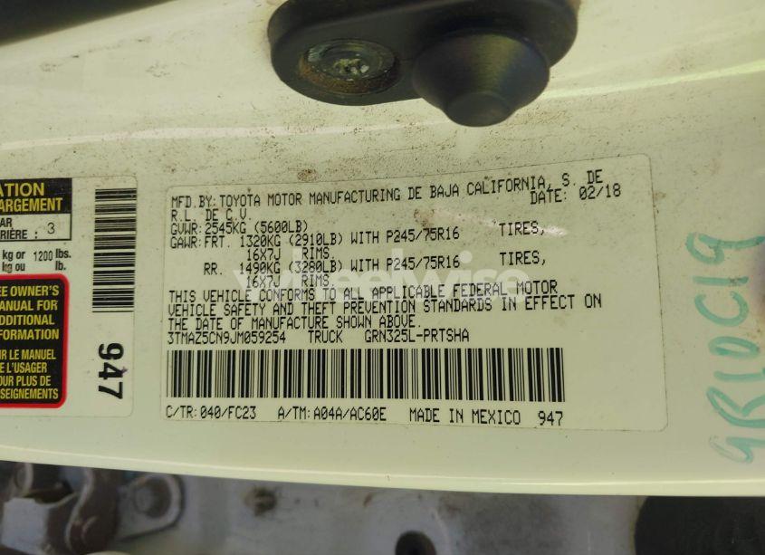 Photo 9 of 2018 Toyota Tacoma SR5 V6 (VIN 3TMAZ5CN9JM059254)