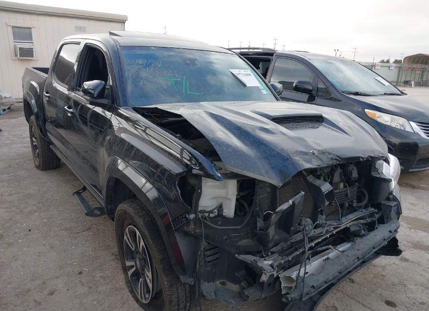 2019 Toyota Tacoma TRD SPORT (VIN 3TMAZ5CN9KM079313) main photo