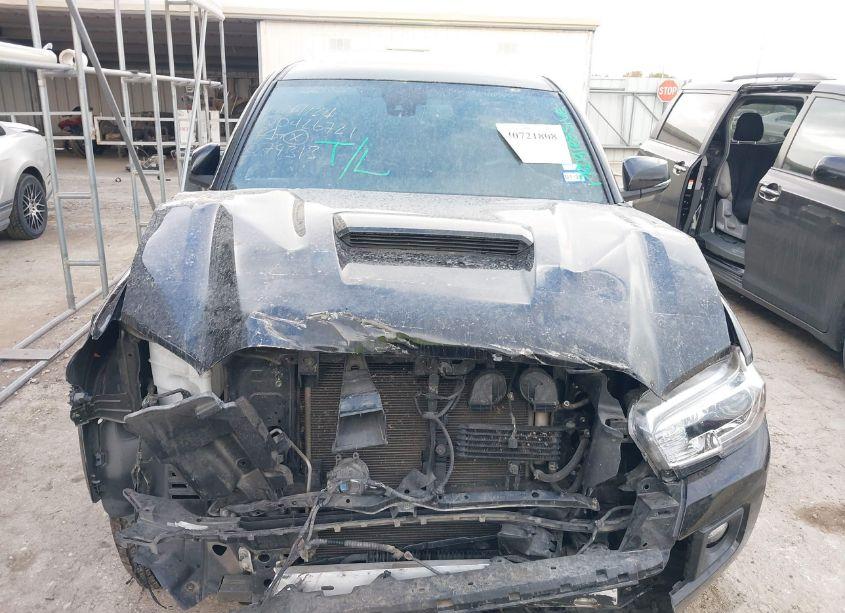 Photo 12 of 2019 Toyota Tacoma TRD SPORT (VIN 3TMAZ5CN9KM079313)