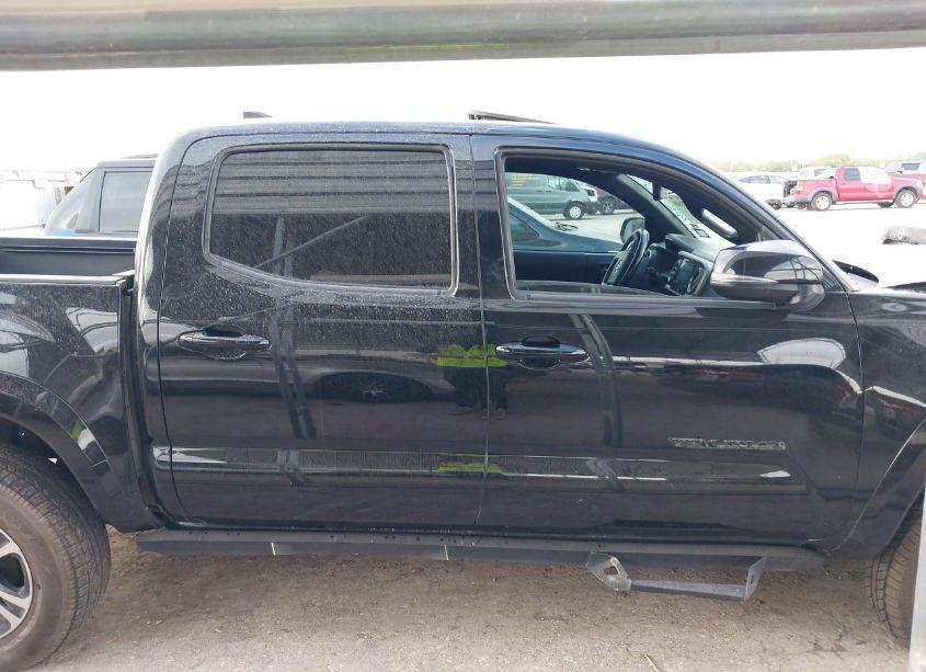 Photo 13 of 2019 Toyota Tacoma TRD SPORT (VIN 3TMAZ5CN9KM079313)