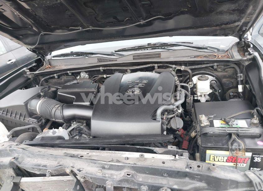 Photo 10 of 2019 Toyota Tacoma SR5 V6 (VIN 3TMAZ5CN9KM088173)