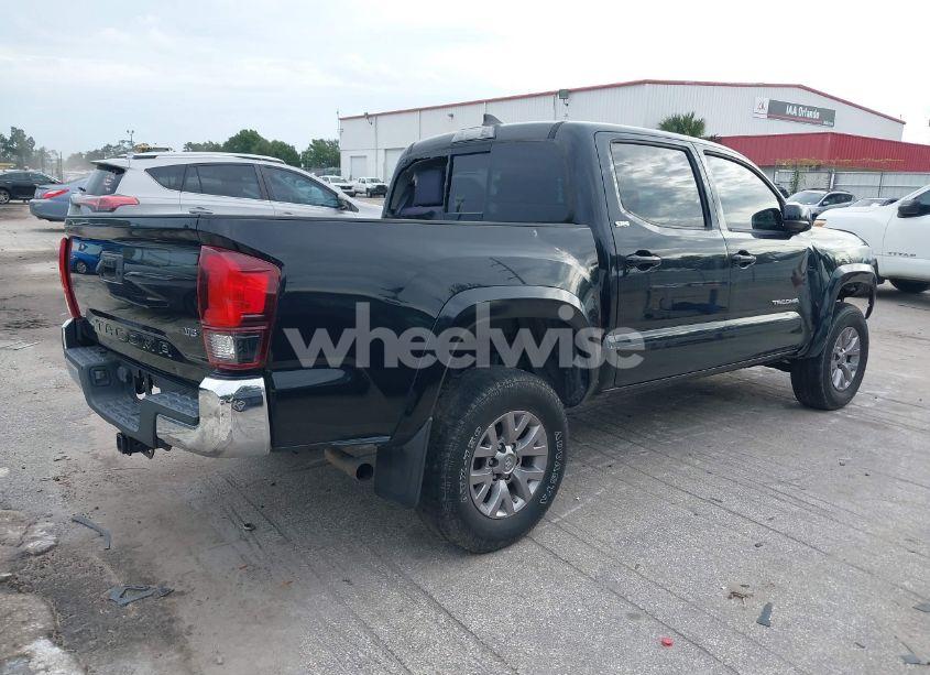 Photo 4 of 2019 Toyota Tacoma SR5 V6 (VIN 3TMAZ5CN9KM088173)