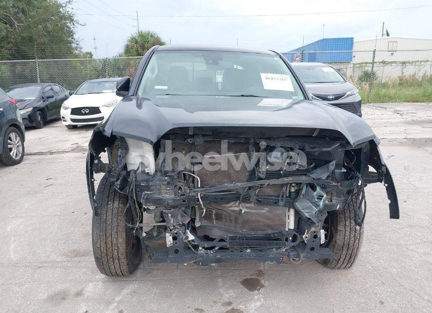 Photo 6 of 2019 Toyota Tacoma SR5 V6 (VIN 3TMAZ5CN9KM088173)