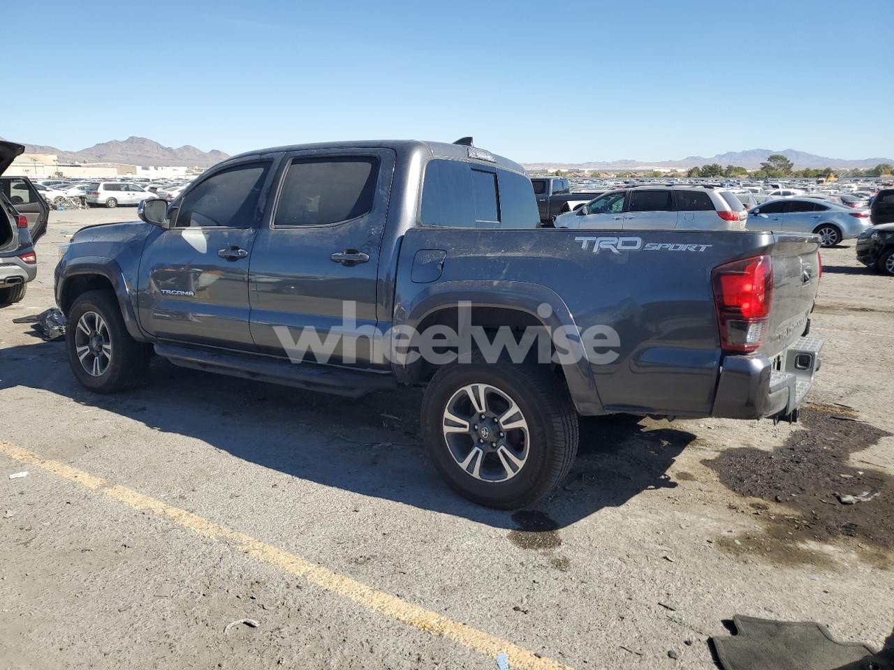 Photo 2 of 2019 TOYOTA TACOMA DOUBLE CAB (VIN 3TMAZ5CN9KM093678)
