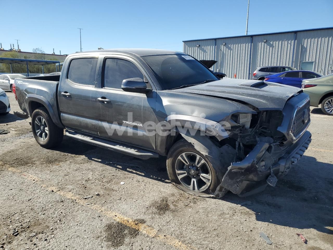Photo 4 of 2019 TOYOTA TACOMA DOUBLE CAB (VIN 3TMAZ5CN9KM093678)