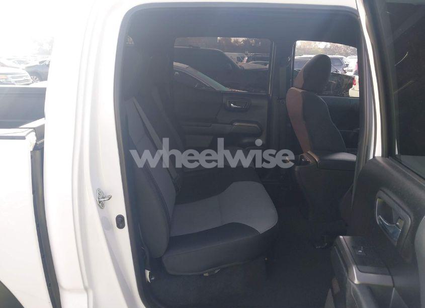 Photo 8 of 2021 Toyota Tacoma TRD OFF-ROAD (VIN 3TMAZ5CN9MM142221)