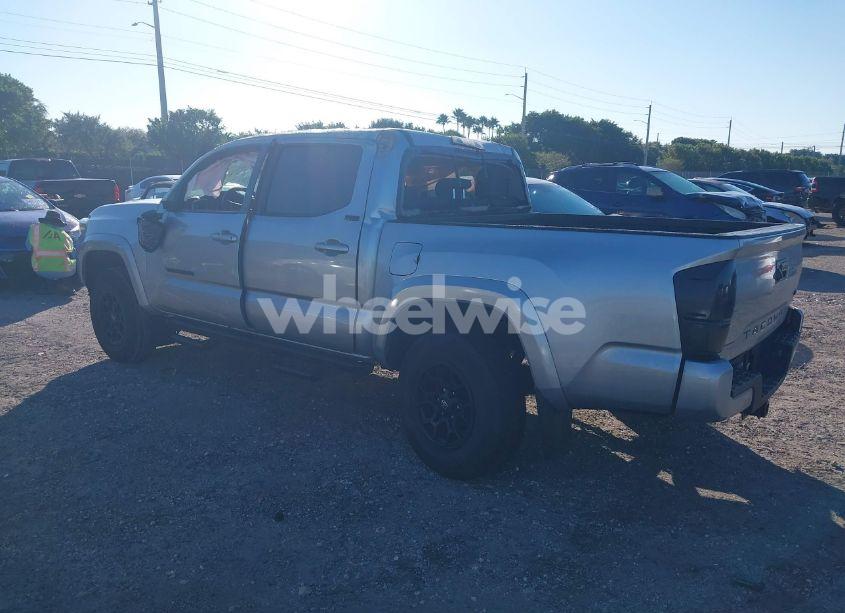 Photo 3 of 2022 Toyota Tacoma SR5 V6 (VIN 3TMAZ5CN9NM161076)
