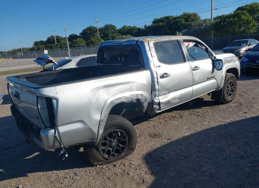 Photo 4 of 2022 Toyota Tacoma SR5 V6 (VIN 3TMAZ5CN9NM161076)