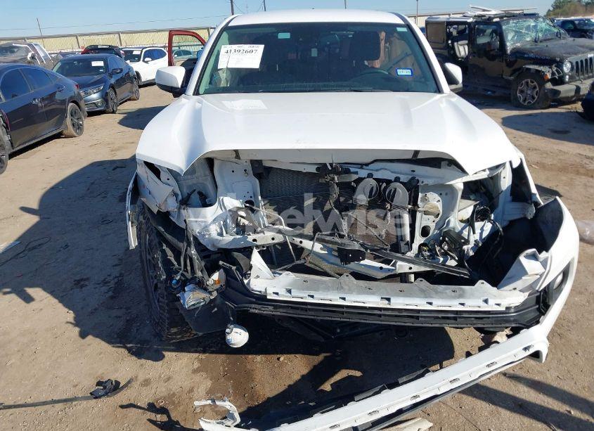 Photo 11 of 2022 Toyota Tacoma SR5 V6 (VIN 3TMAZ5CN9NM192487)
