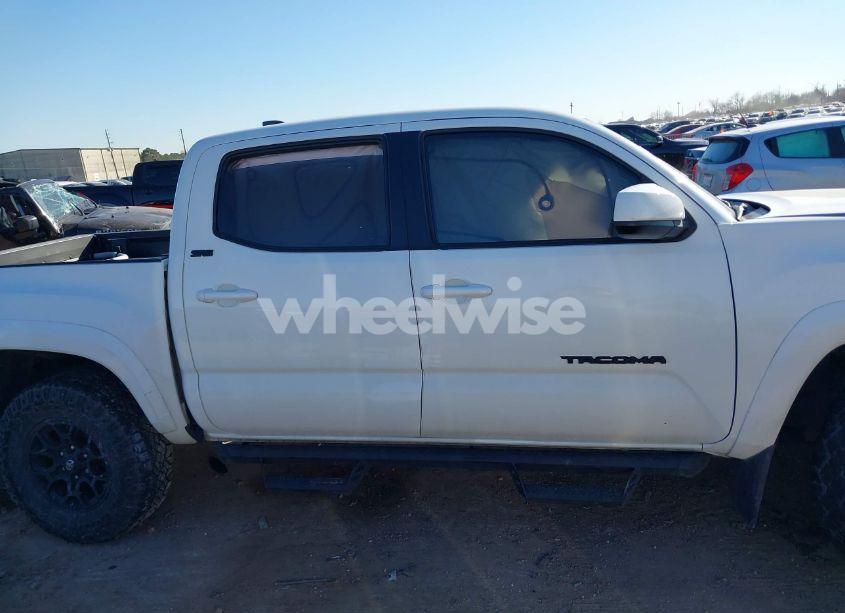 Photo 12 of 2022 Toyota Tacoma SR5 V6 (VIN 3TMAZ5CN9NM192487)