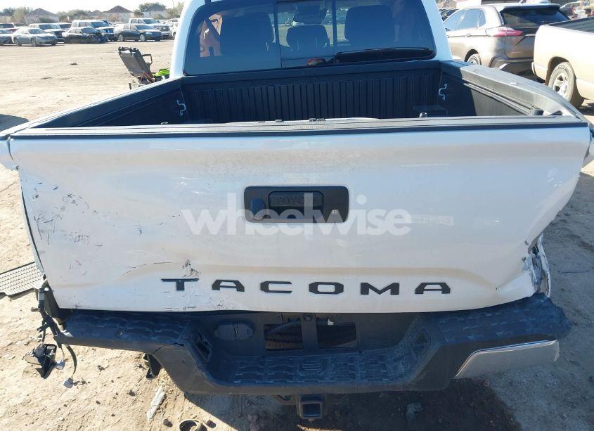 Photo 15 of 2022 Toyota Tacoma SR5 V6 (VIN 3TMAZ5CN9NM192487)
