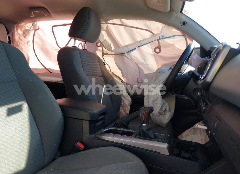 Photo 5 of 2022 Toyota Tacoma SR5 V6 (VIN 3TMAZ5CN9NM192487)