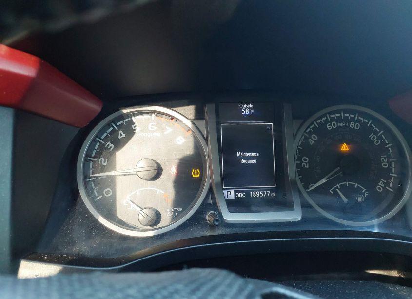 Photo 15 of 2017 Toyota Tacoma SR5 V6 (VIN 3TMAZ5CNXHM042327)