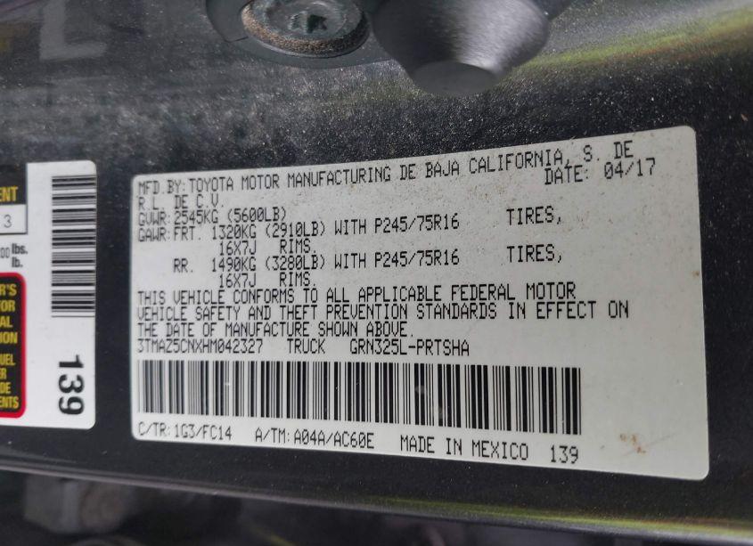 Photo 9 of 2017 Toyota Tacoma SR5 V6 (VIN 3TMAZ5CNXHM042327)