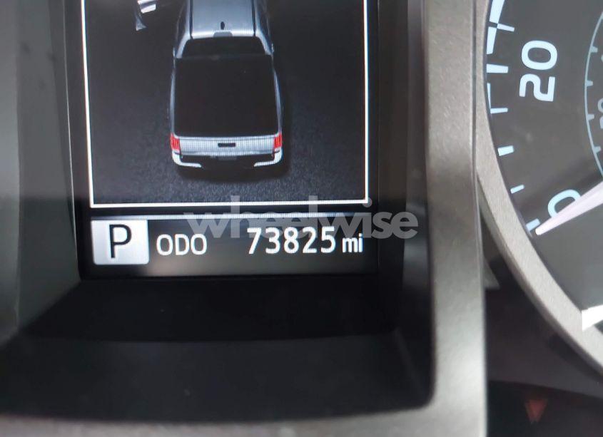 Photo 15 of 2018 Toyota Tacoma SR5 V6 (VIN 3TMAZ5CNXJM069212)