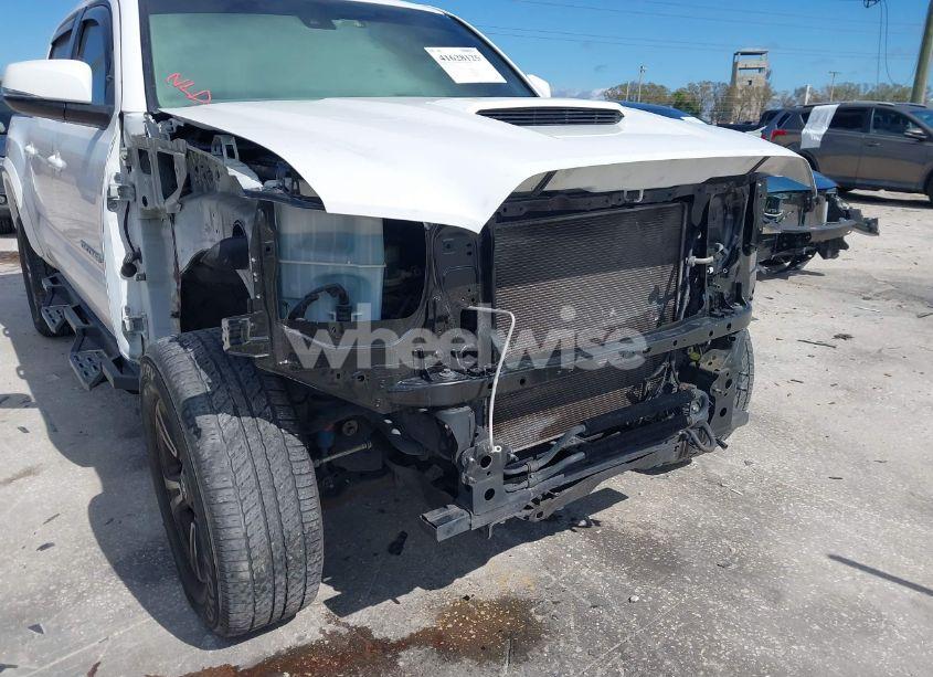 Photo 6 of 2018 Toyota Tacoma TRD SPORT (VIN 3TMAZ5CNXJM074085)