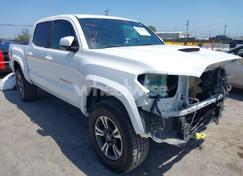 2019 Toyota Tacoma TRD SPORT (VIN 3TMAZ5CNXKM079661) main photo