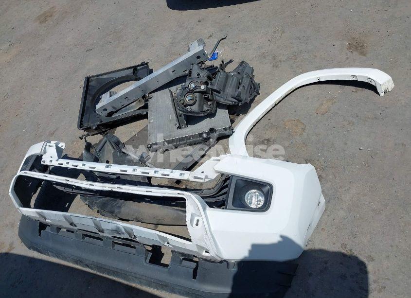 Photo 12 of 2019 Toyota Tacoma TRD SPORT (VIN 3TMAZ5CNXKM079661)