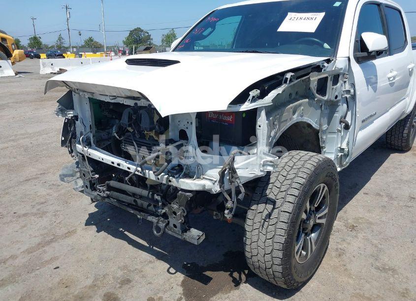 Photo 6 of 2019 Toyota Tacoma TRD SPORT (VIN 3TMAZ5CNXKM079661)