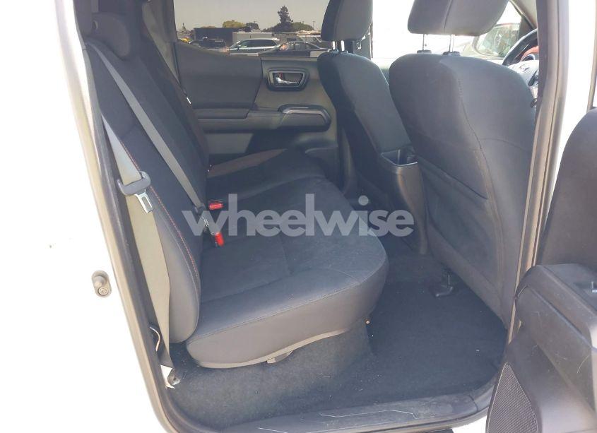 Photo 8 of 2019 Toyota Tacoma TRD SPORT (VIN 3TMAZ5CNXKM079661)