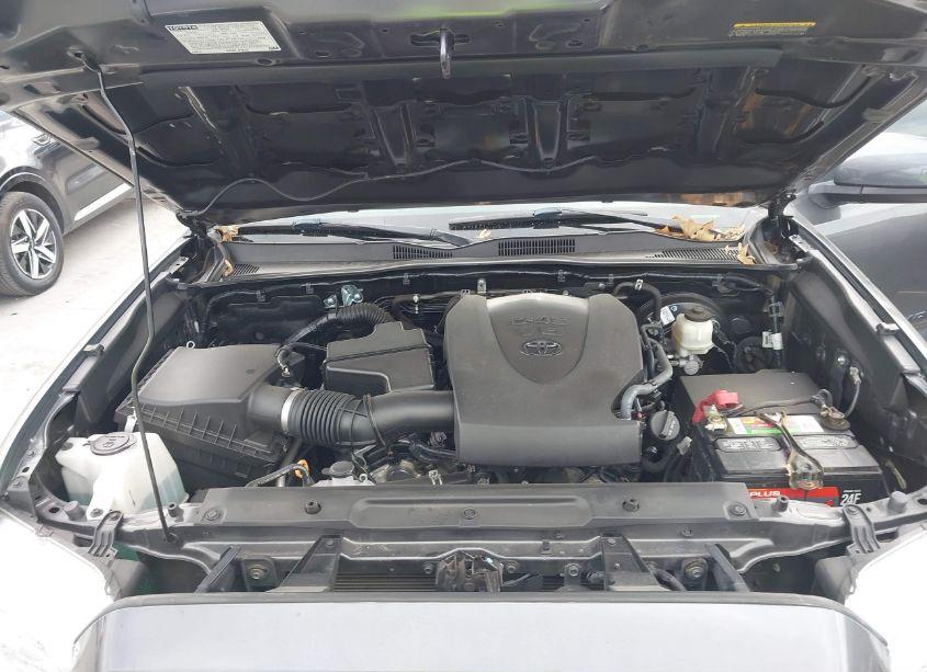 Photo 10 of 2020 Toyota Tacoma SR5 V6 (VIN 3TMAZ5CNXLM127578)