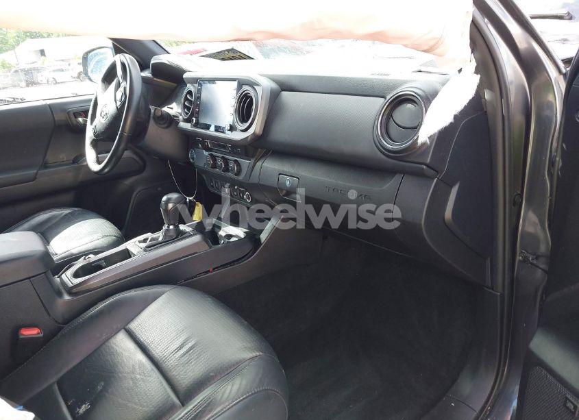 Photo 5 of 2021 Toyota Tacoma TRD SPORT (VIN 3TMAZ5CNXMM140512)