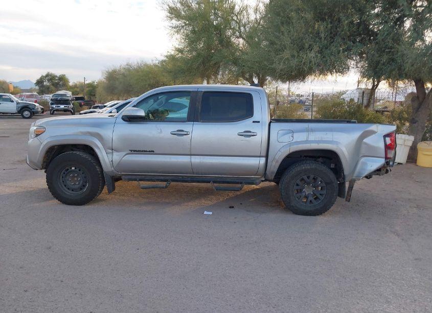 Photo 14 of 2022 Toyota Tacoma SR5 V6 (VIN 3TMAZ5CNXNM168344)