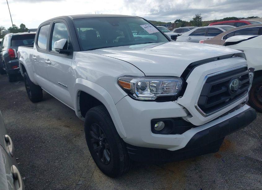 2023 Toyota Tacoma SR5 V6 (VIN 3TMBZ5DN0PM039311) main photo