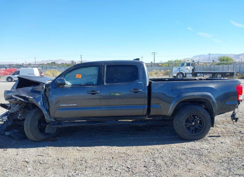 Photo 14 of 2017 Toyota Tacoma SR5 (VIN 3TMBZ5DN1HM006836)