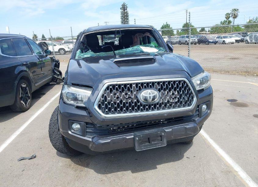 Photo 13 of 2019 Toyota Tacoma TRD SPORT (VIN 3TMBZ5DN3KM021829)
