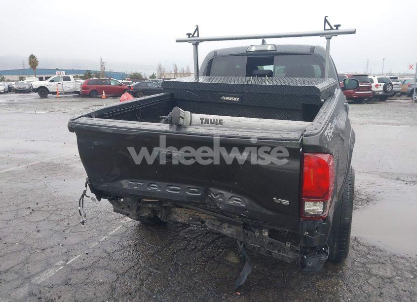 Photo 16 of 2019 Toyota Tacoma TRD SPORT (VIN 3TMBZ5DN3KM023161)