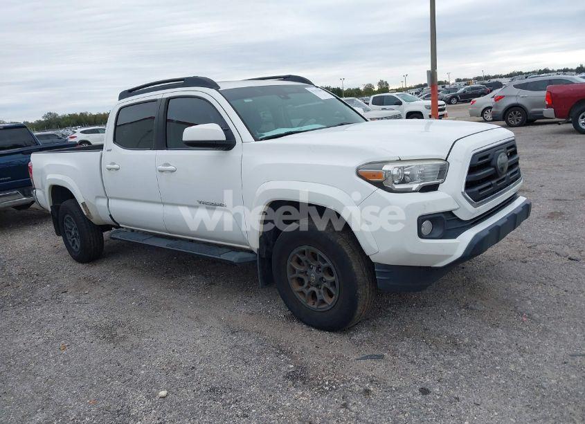 Photo 13 of 2018 Toyota Tacoma SR5 (VIN 3TMBZ5DN4JM014788)