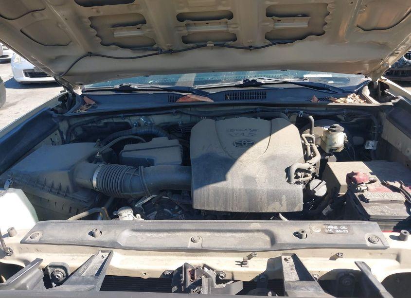 Photo 10 of 2016 Toyota Tacoma TRD SPORT (VIN 3TMBZ5DN5GM002383)