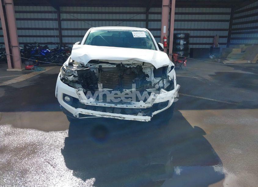 Photo 13 of 2016 Toyota Tacoma SR5 (VIN 3TMBZ5DN6GM003977)