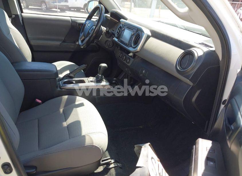 Photo 5 of 2016 Toyota Tacoma SR5 (VIN 3TMBZ5DN6GM003977)