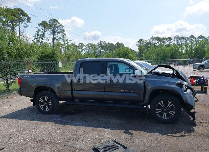 Photo 14 of 2017 Toyota Tacoma TRD SPORT (VIN 3TMBZ5DN6HM010168)