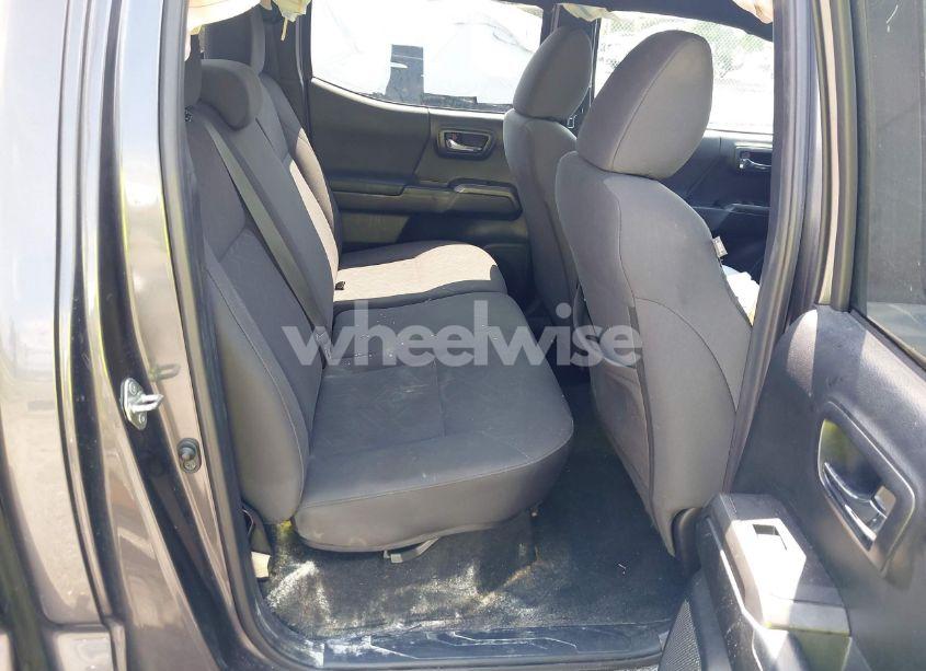 Photo 8 of 2017 Toyota Tacoma TRD SPORT (VIN 3TMBZ5DN6HM010168)