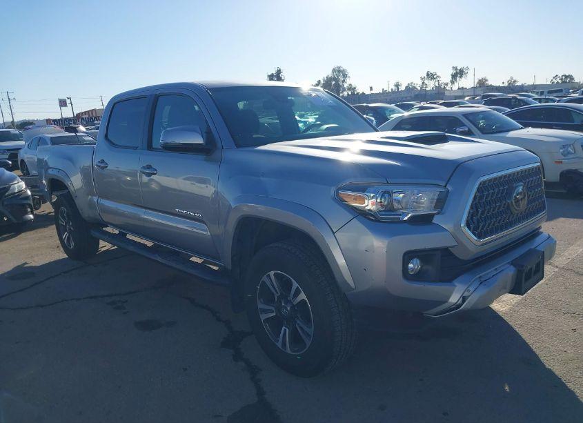 2019 Toyota Tacoma TRD SPORT (VIN 3TMBZ5DN6KM023364) main photo