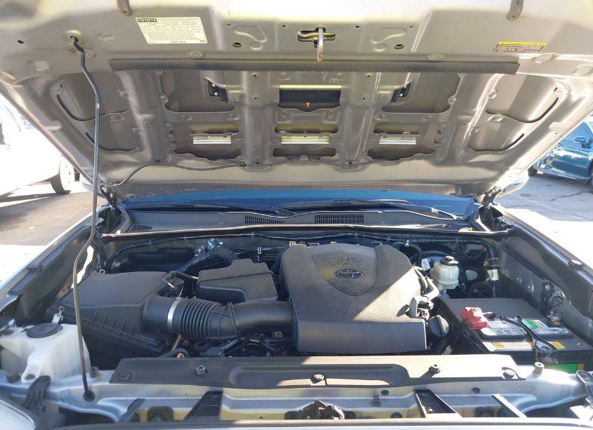Photo 10 of 2019 Toyota Tacoma TRD SPORT (VIN 3TMBZ5DN6KM023364)