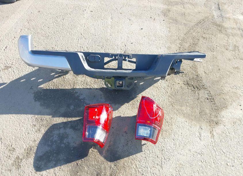 Photo 12 of 2019 Toyota Tacoma TRD SPORT (VIN 3TMBZ5DN6KM023364)